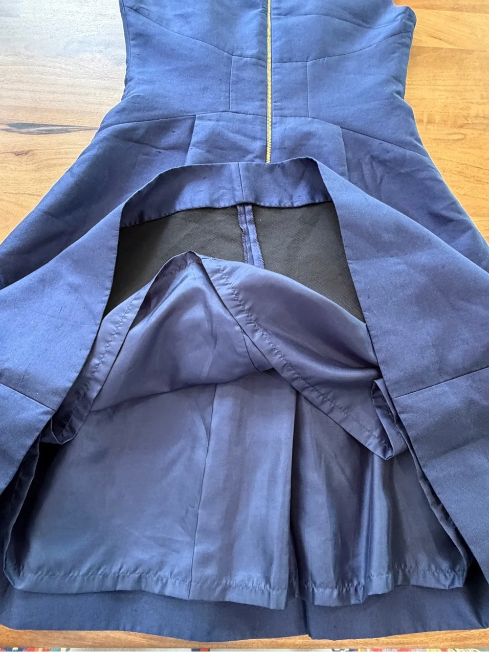 kate spade Silk ‘Vail’ Dress w/ Pleats and Cap Sleeve in Navy Size 6